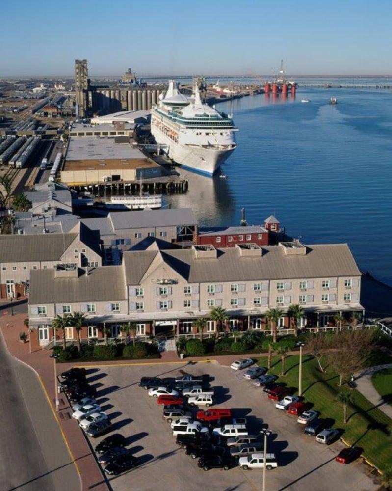 Harbor House Hotel And Marina Galveston Exterior foto