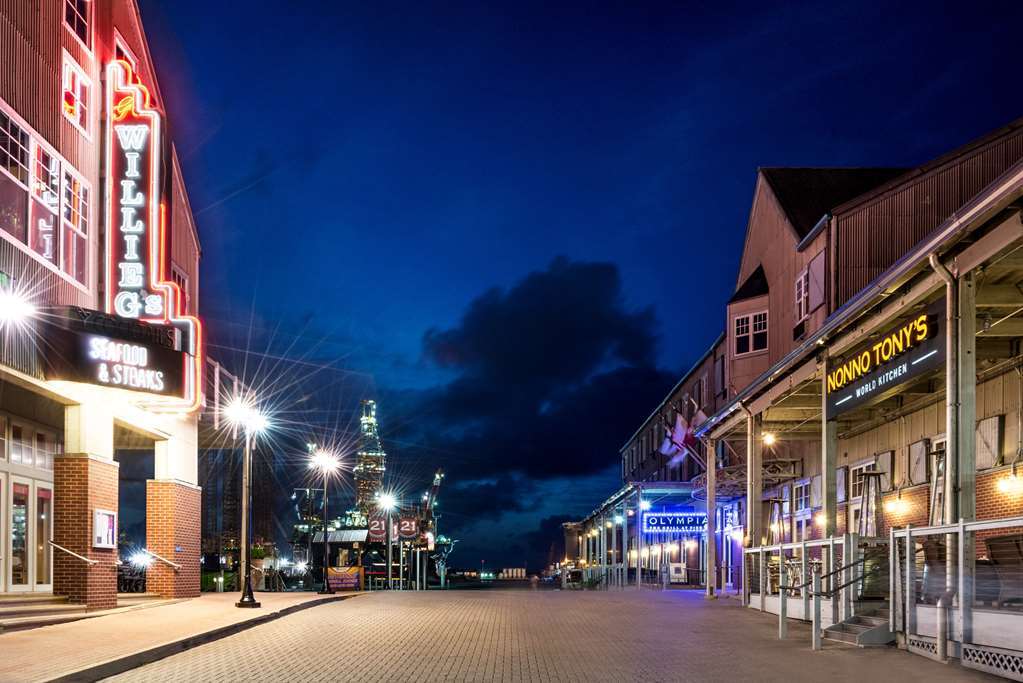 Harbor House Hotel And Marina Galveston Facilidades foto