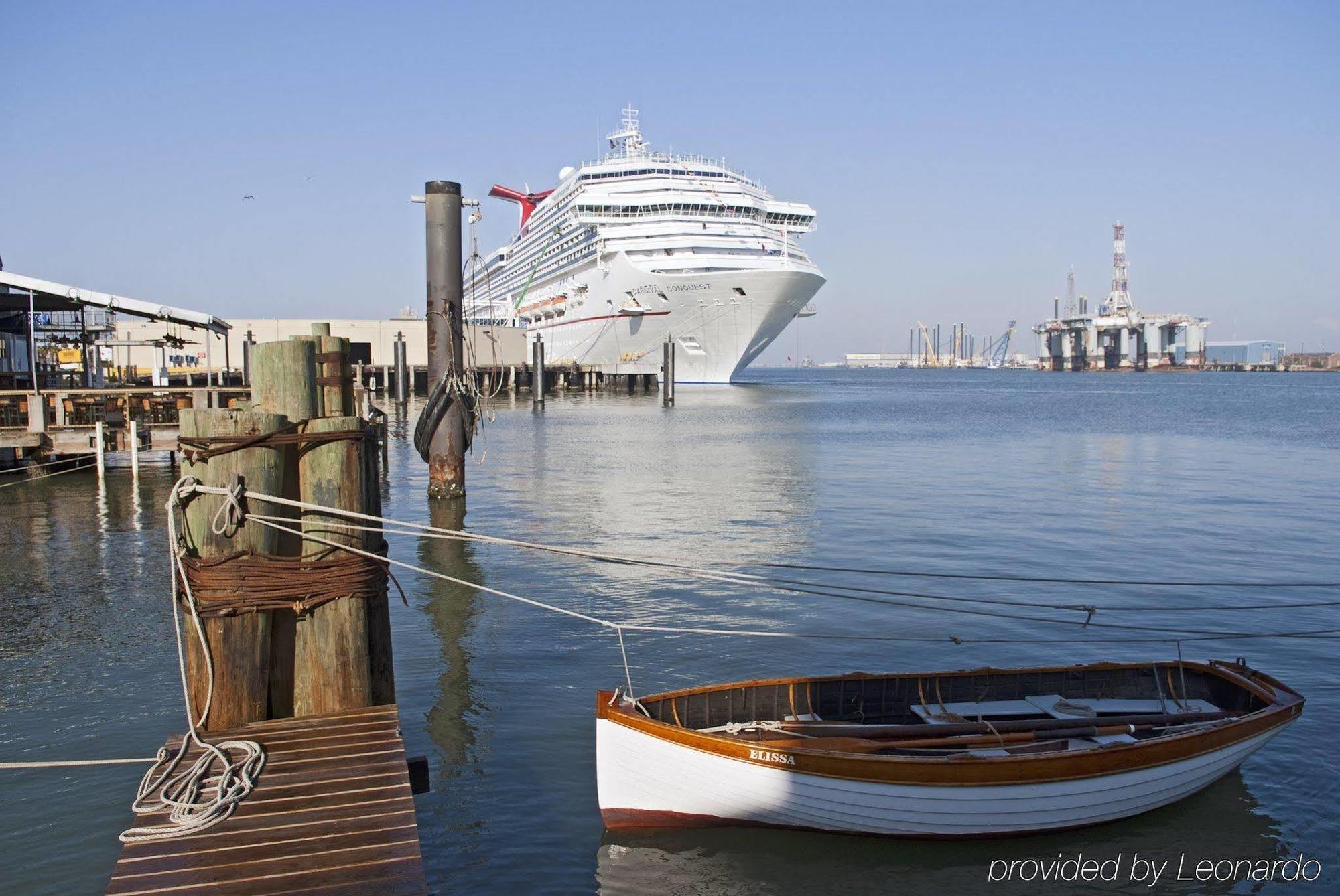 Harbor House Hotel And Marina Galveston Exterior foto